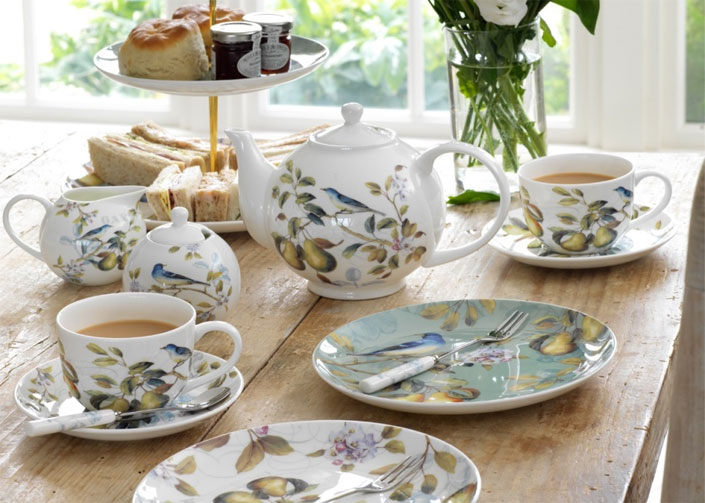 Поступление новых коллекций посуды и кружек от английского бренда Creative Tops